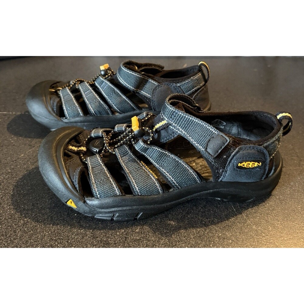 Keen Newport H2 Sandals Navy Blue Waterproof 1006557 Kids Sz 3 Gorpcore Utility